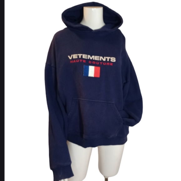 VETEMENTS NAVY HOODIE - Picture 6 of 13